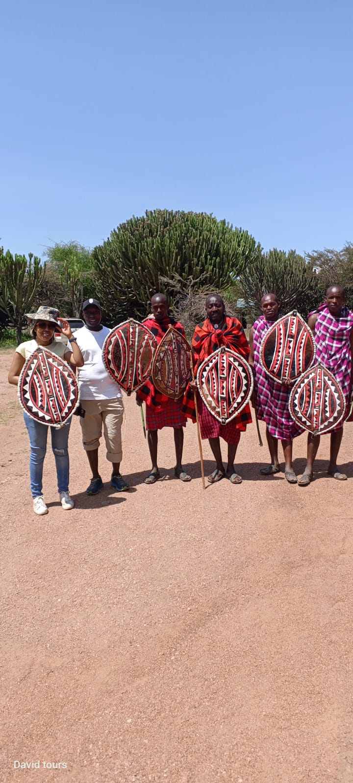 5 days maasai culture-loita osupuko hike and maasai mara game safari